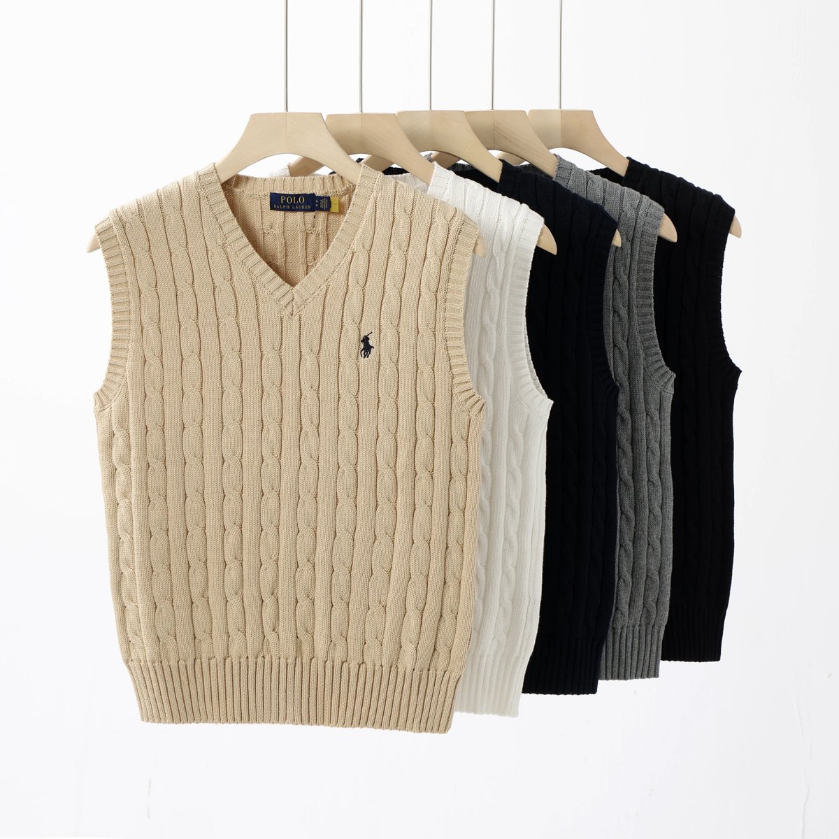 Polo Ralph Lauren Cable Knit V-Neck Vest Navy product detail 2 in Litbuy spreadsheet finds