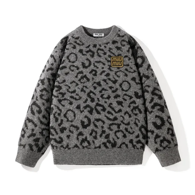 Miu Knitwear Crew-neck logo knit sweater product detail image 9