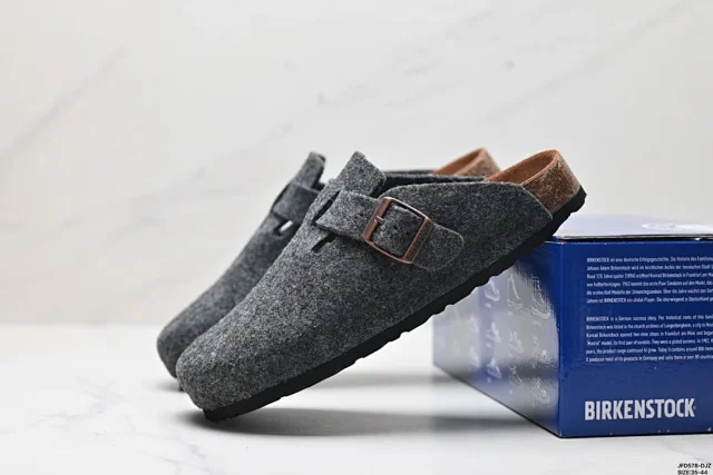 Birkenstock Slippers Boston suede buckle clogs product detail image 9