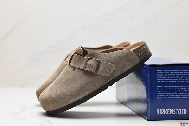 Birkenstock Slippers Boston suede buckle clogs product detail image 5