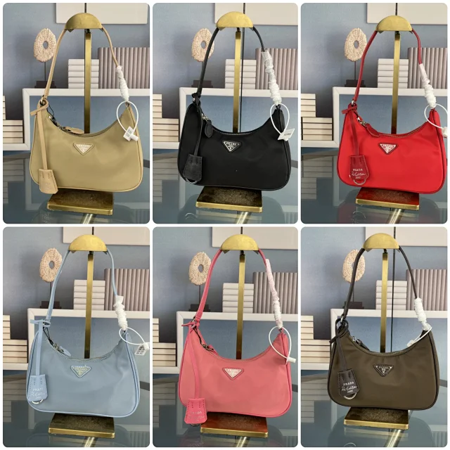 Prada Shoulder Bags Re-Edition 2005 nylon bag with detachable pouch and chain strap product detail image 2
