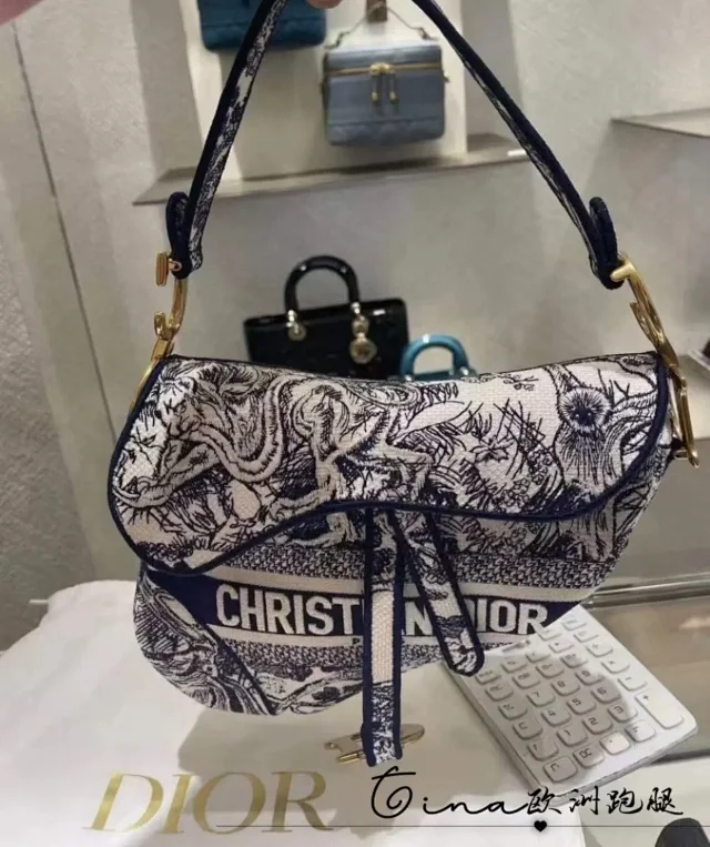 Dior Shoulder Bags Saddle Bag product detail image 3