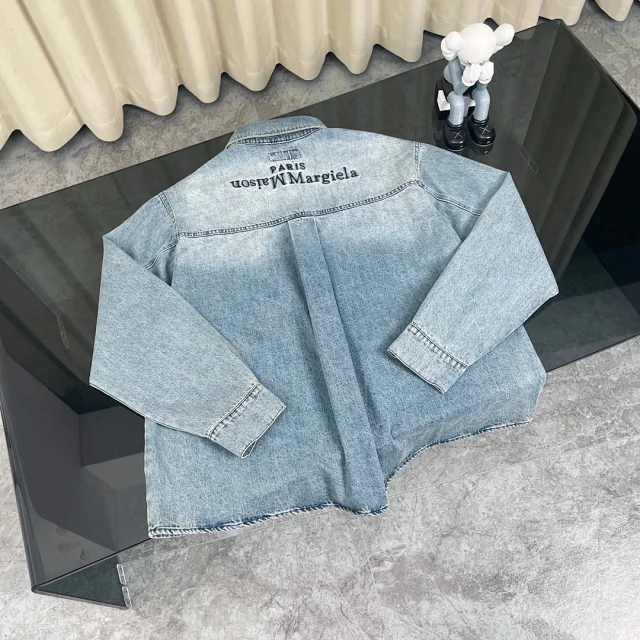 Maison Margiela Shirts Long-Sleeve Button-Up product detail image 11