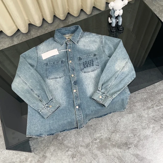 Maison Margiela Shirts Long-Sleeve Button-Up product detail image 4