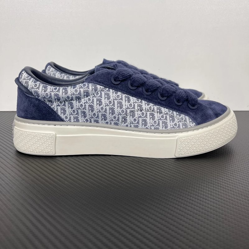 Sneakers from Yin Kuang's Shop