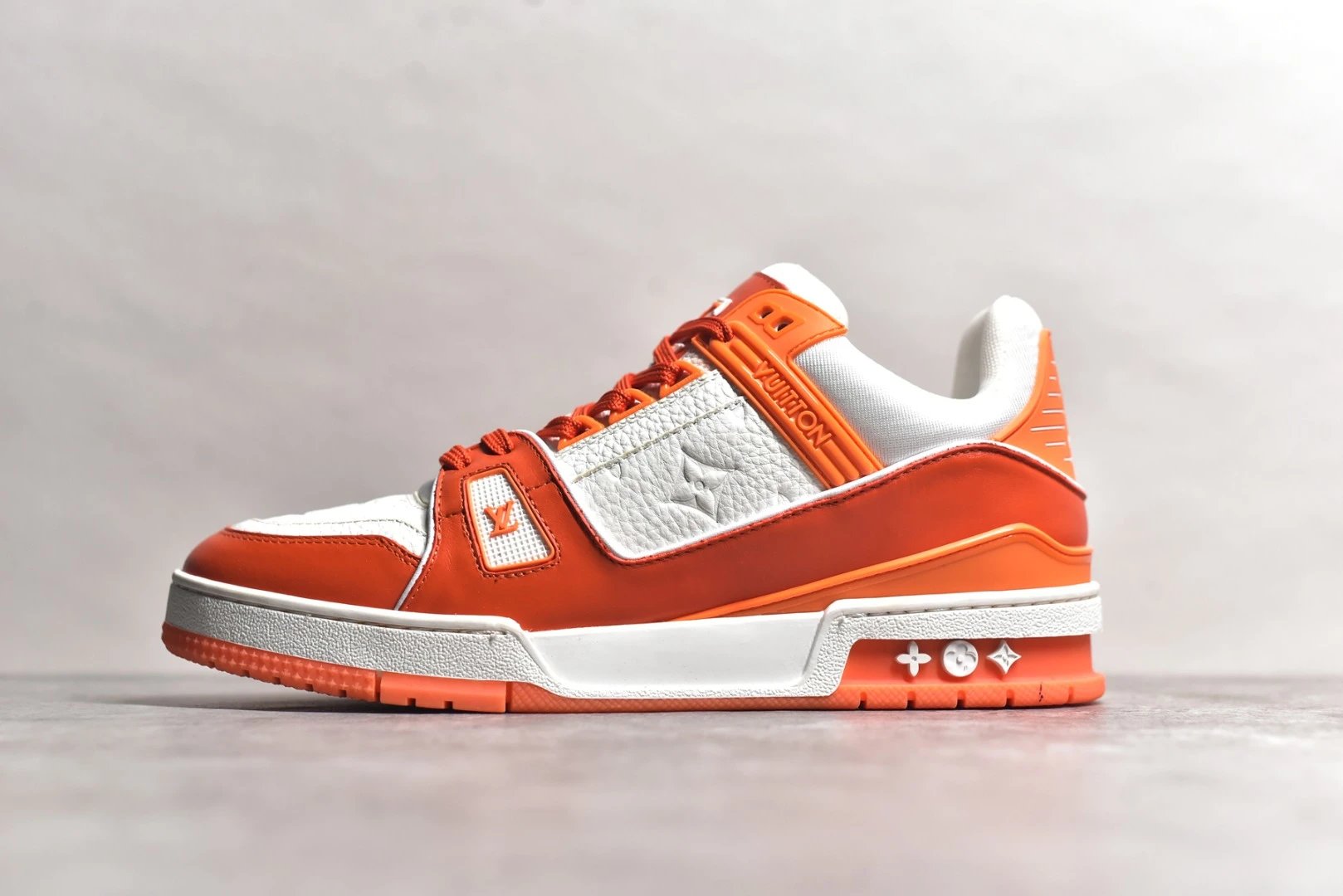LV Orange 1A811N
