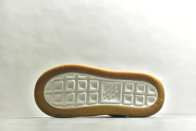 Louis Vuitton Sneakers LV Skate Sneaker product detail image 70