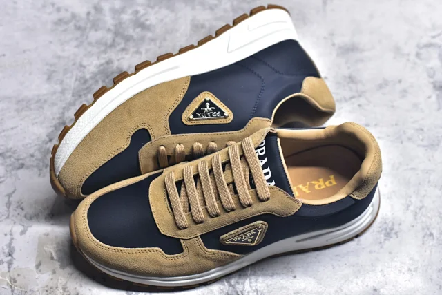 Prada Sneakers Prax 01 product detail image 98