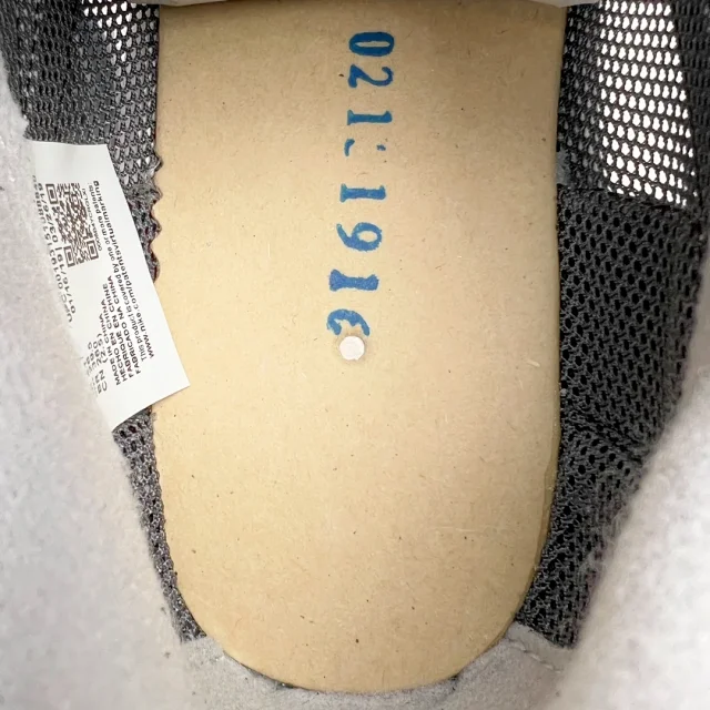 Nike Sneakers Sacai Collaboration Layered Double-Swoosh product detail image 18