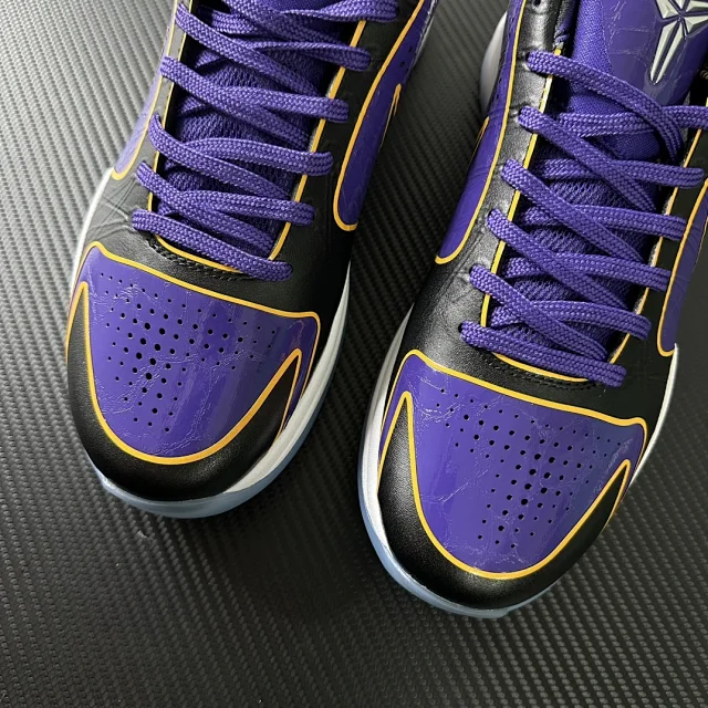 Nike Kobe basketball sneakers product detail image 99