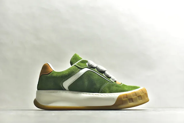 Louis Vuitton Sneakers LV Skate Sneaker product detail image 40