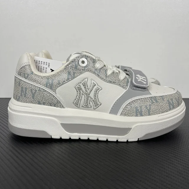 MLB Sneakers NY logo low-top product detail image 38