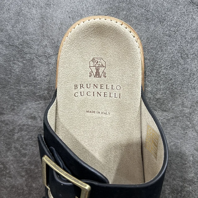Brunello Cucinelli Slippers Suede Slide Sandals product detail image 62