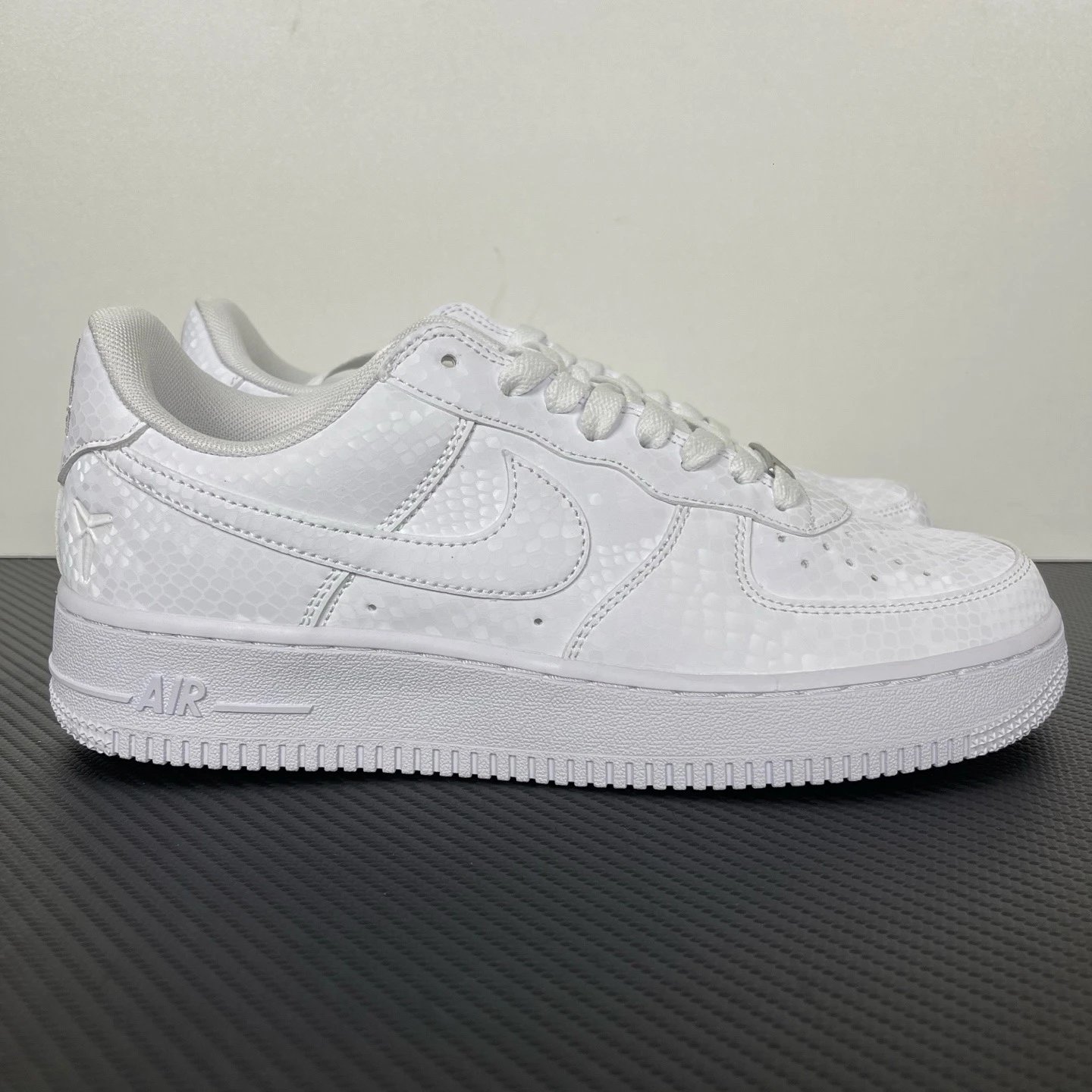 Nike Air Force 1 Low Kobe Bryant Forever White IB0018-100