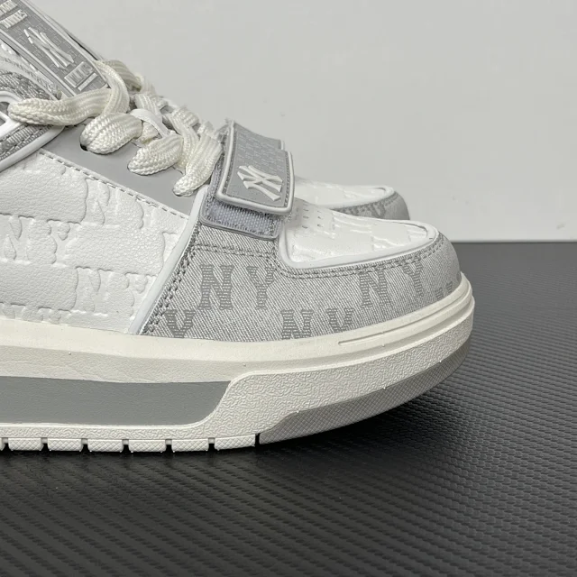 MLB Sneakers NY logo low-top product detail image 21