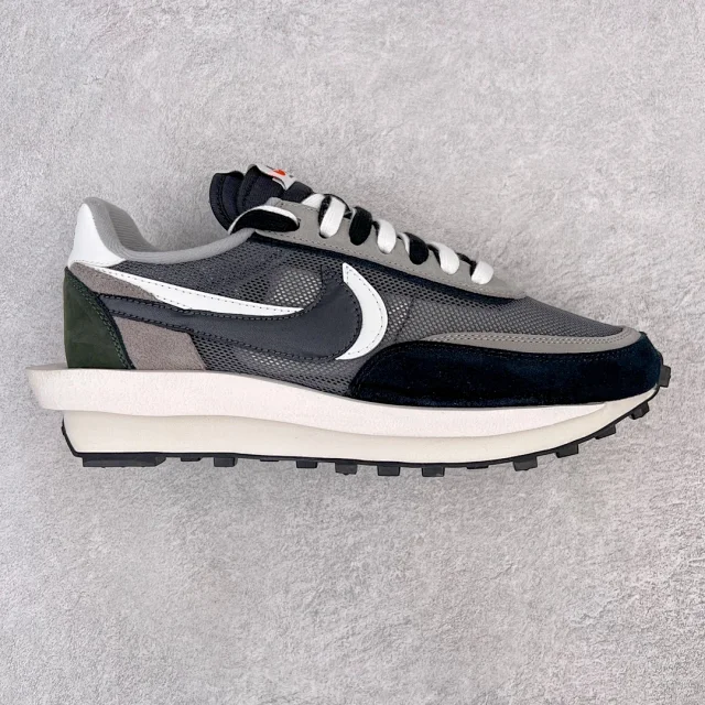 Nike Sneakers Sacai Collaboration Layered Double-Swoosh product detail image 10
