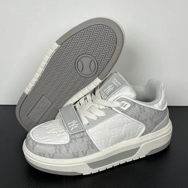 MLB Sneakers NY logo low-top product detail image 25