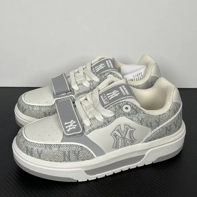 MLB Sneakers NY logo low-top product detail image 44