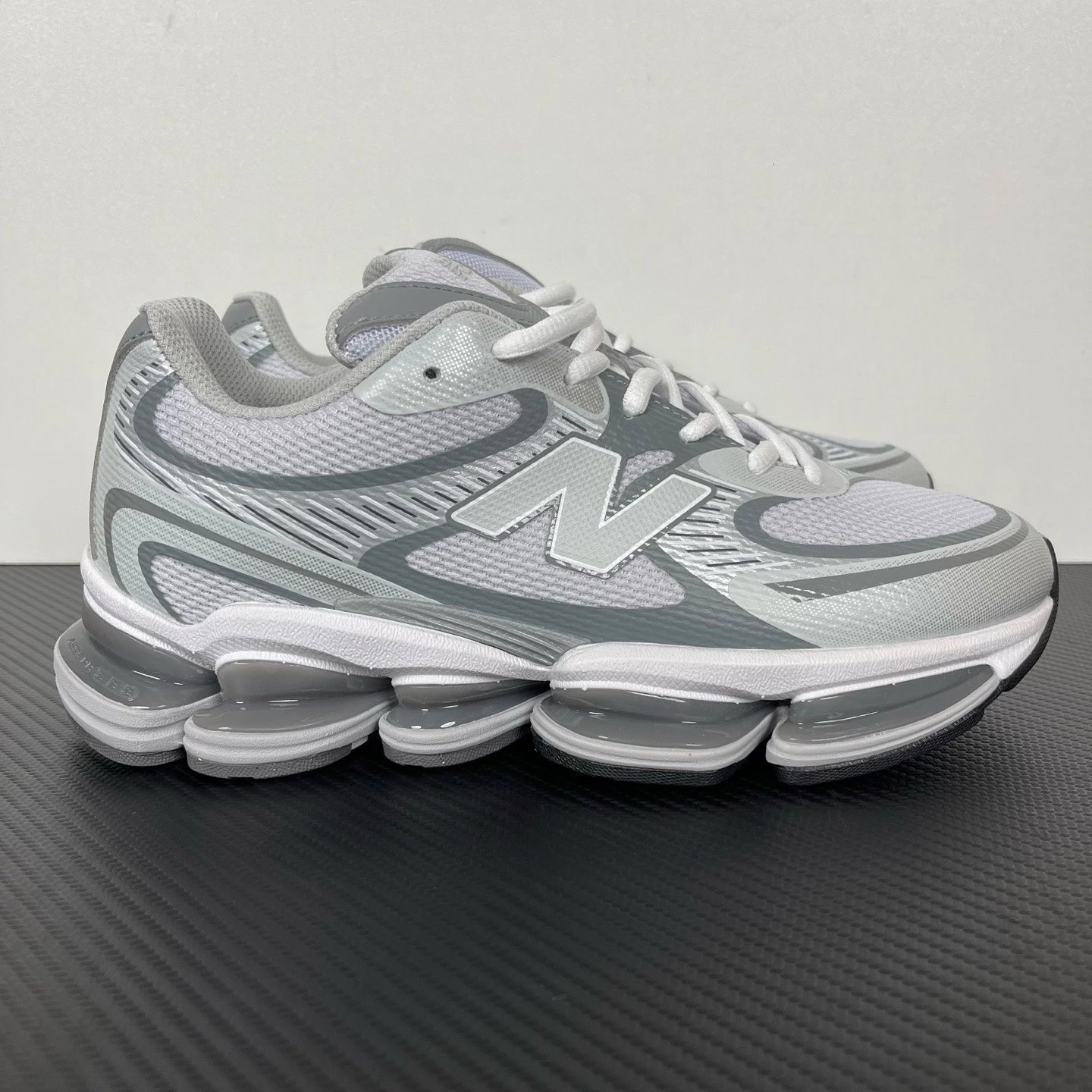 New Balance Sneakers NB2000 — NB2000 Light Gray U2000CZD