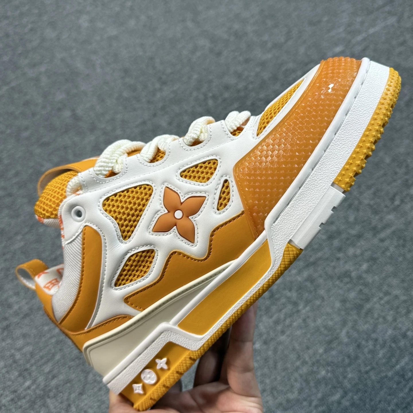 Skate White Orange 1AC534