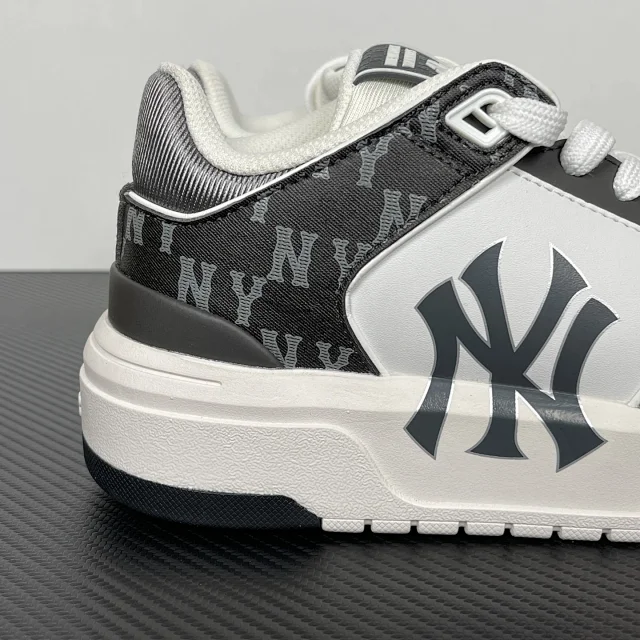MLB Sneakers NY logo low-top product detail image 31