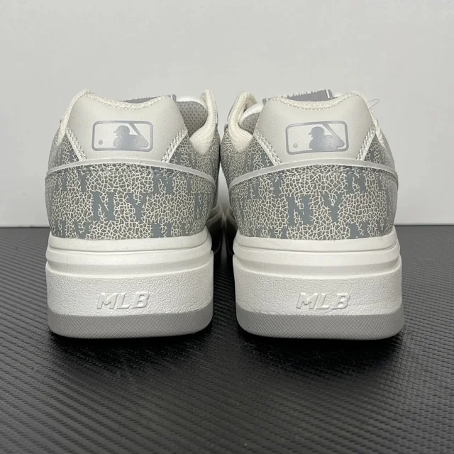 MLB Sneakers NY logo low-top product detail image 42