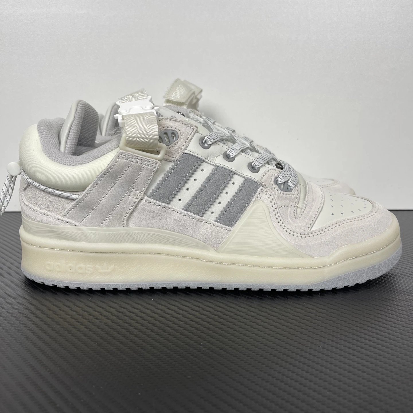 Bad Bunny bread shoes, gray, HQ2153 SKU image
