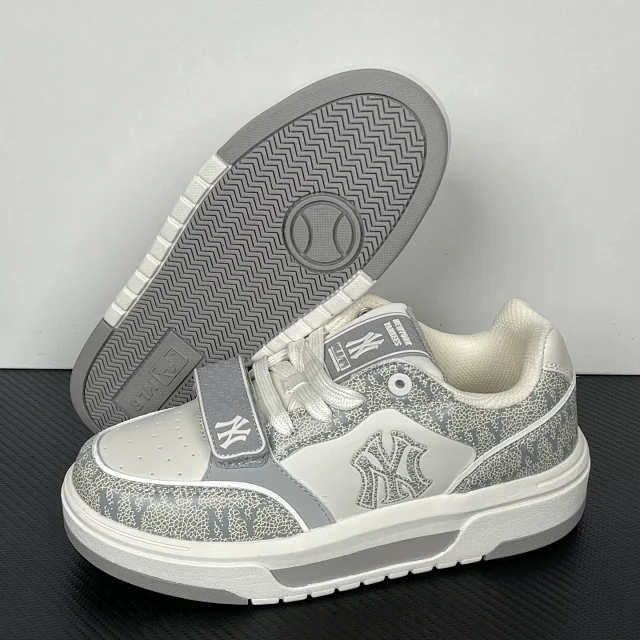 MLB Sneakers NY logo low-top product detail image 43