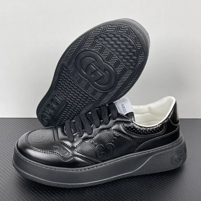 Gucci Sneakers Low-Top Platform with GG Monogram Panels product detail image 16