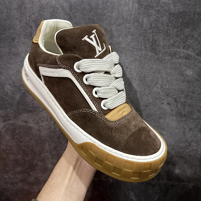 Louis Vuitton Sneakers LV Trainer product detail image 4