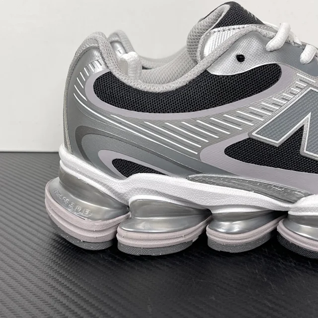 New Balance Sneakers NB2000 product detail image 58