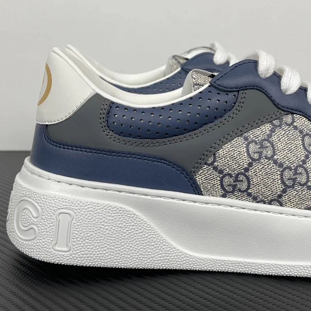 Gucci Sneakers Low-Top Platform with GG Monogram Panels product detail image 4