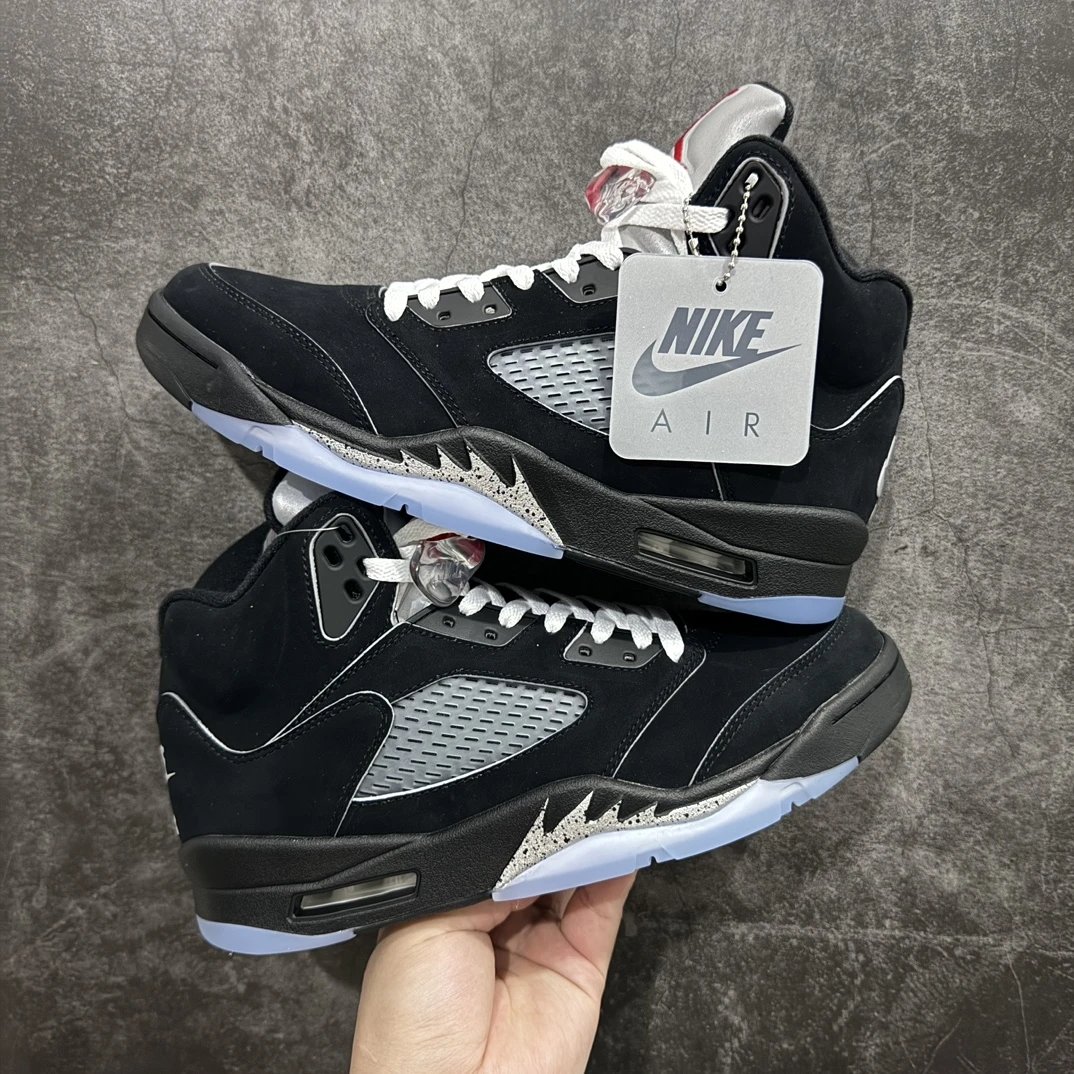 Nike Sneakers Air Jordan 5 — AJ5 Black Silver HF3975-001