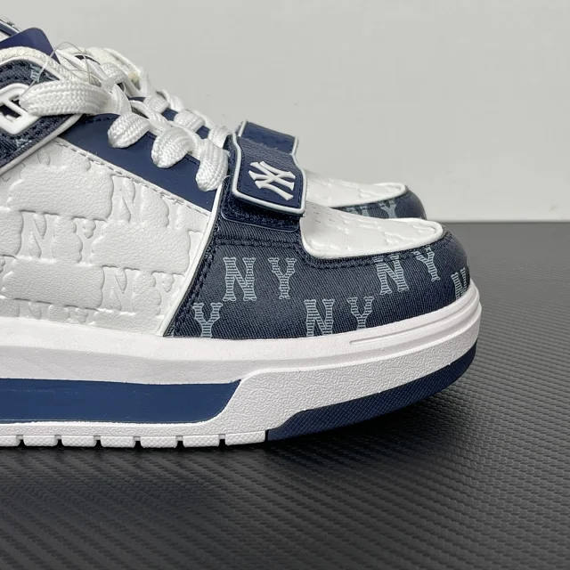 MLB Sneakers NY logo low-top product detail image 12