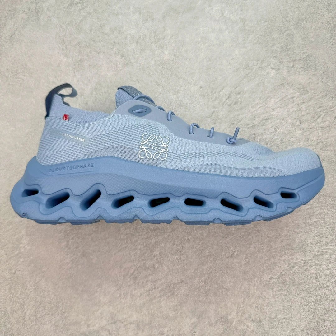 Ang Pao Luo Yi Wei Co branded 2.0 Light Blue