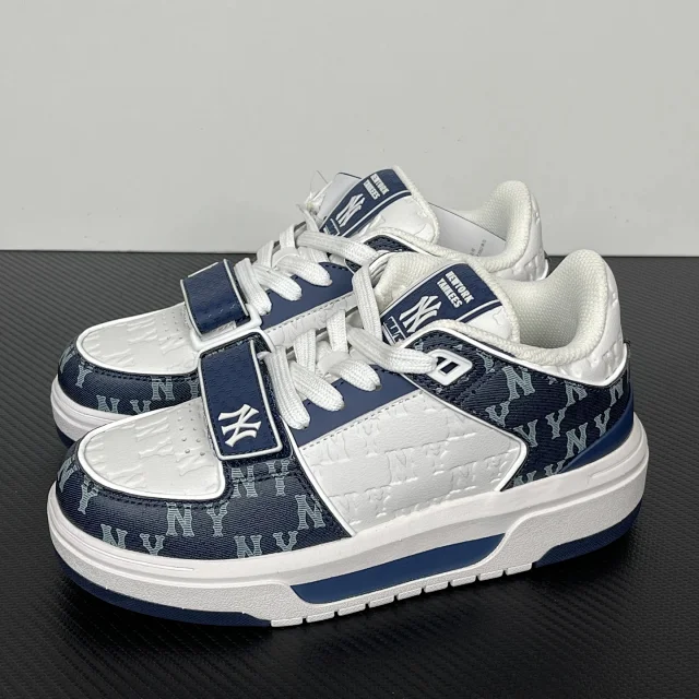 MLB Sneakers NY logo low-top product detail image 17