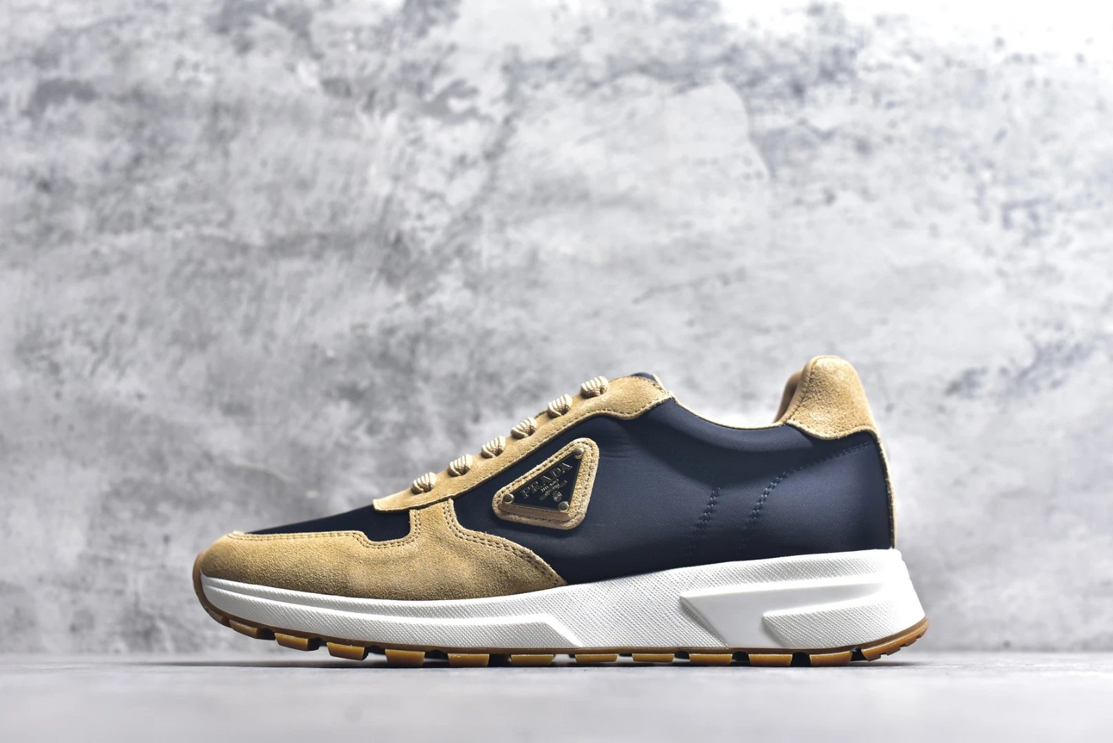 Prada Sneakers Prax 01 — Prax 01 yellow and blue