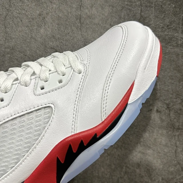 Nike Sneakers Air Jordan 5 product detail image 7