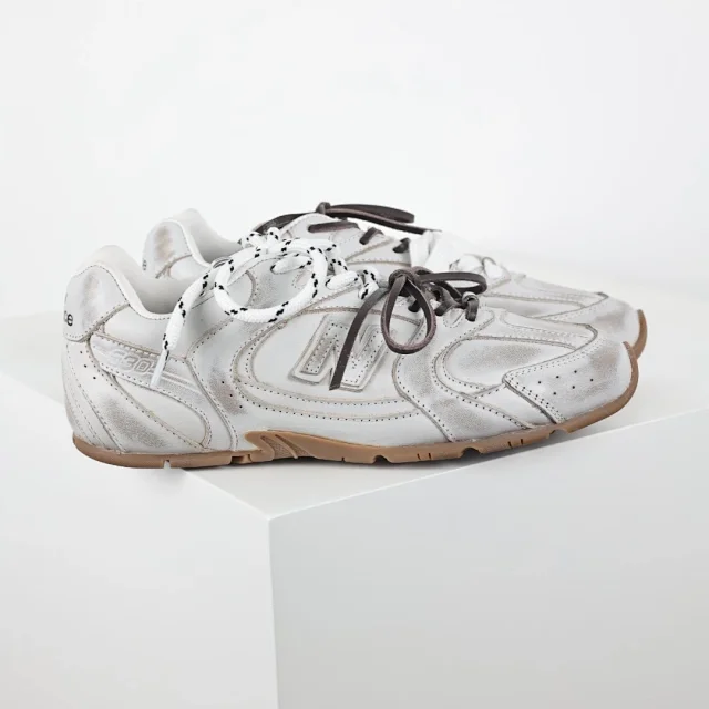 Miu Sneakers 530 Low-Top product detail image 9