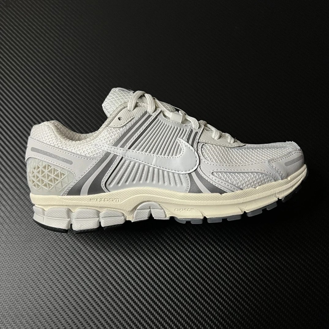 NK Vomero 5 White Grey Black HF0731-007