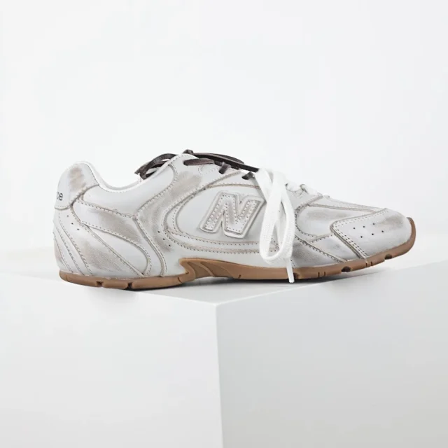 Miu Sneakers 530 Low-Top product detail image 4