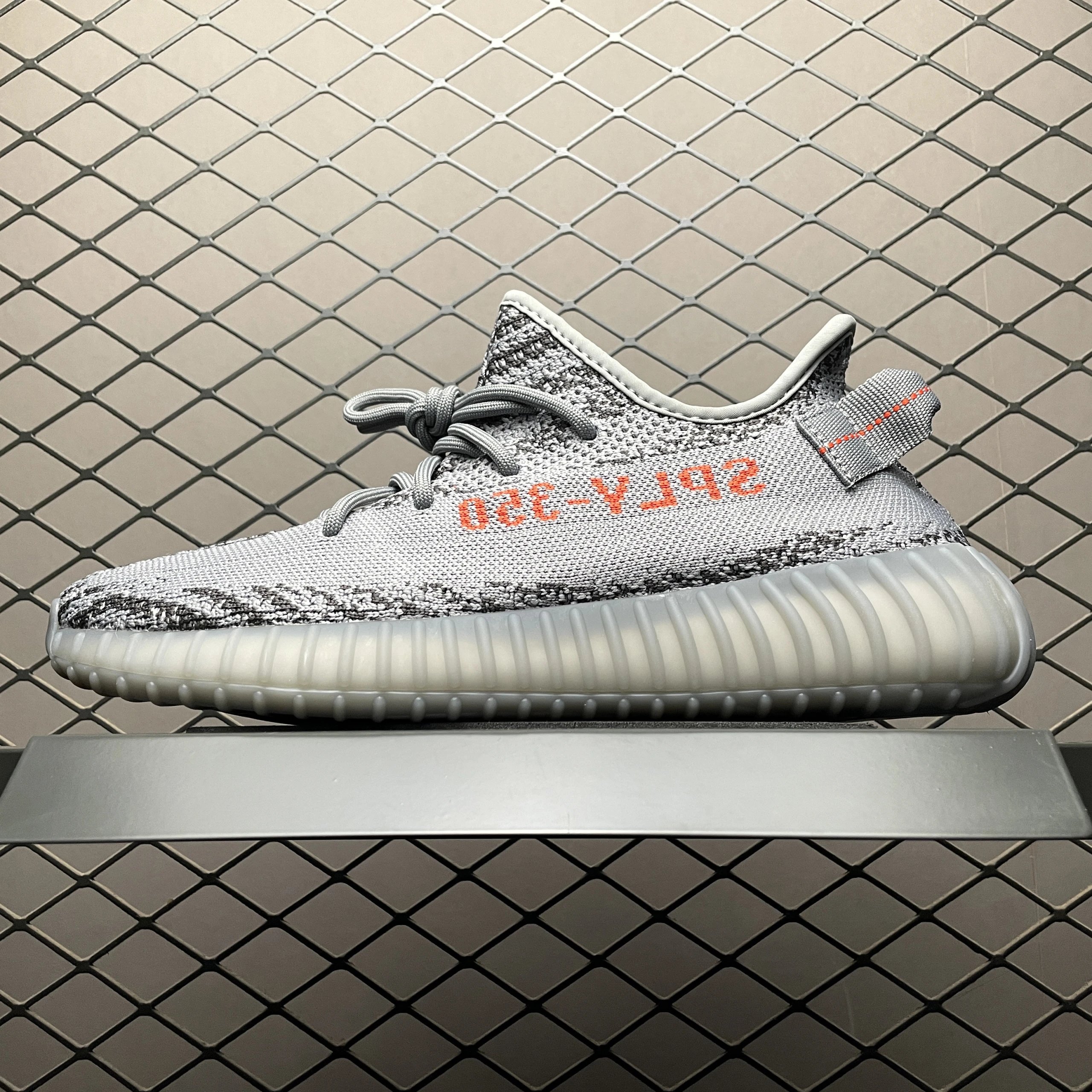 Yeezy 350V2 New Beluga 2203