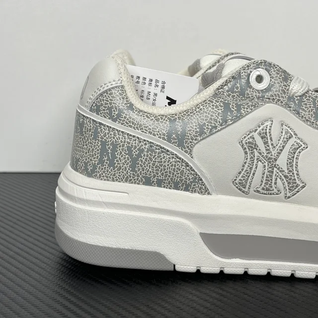 MLB Sneakers NY logo low-top product detail image 40