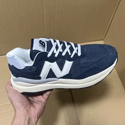 thumbnail for 双十一福利特价W版本5740尺码36-45全码输出知名外贸大厂出品