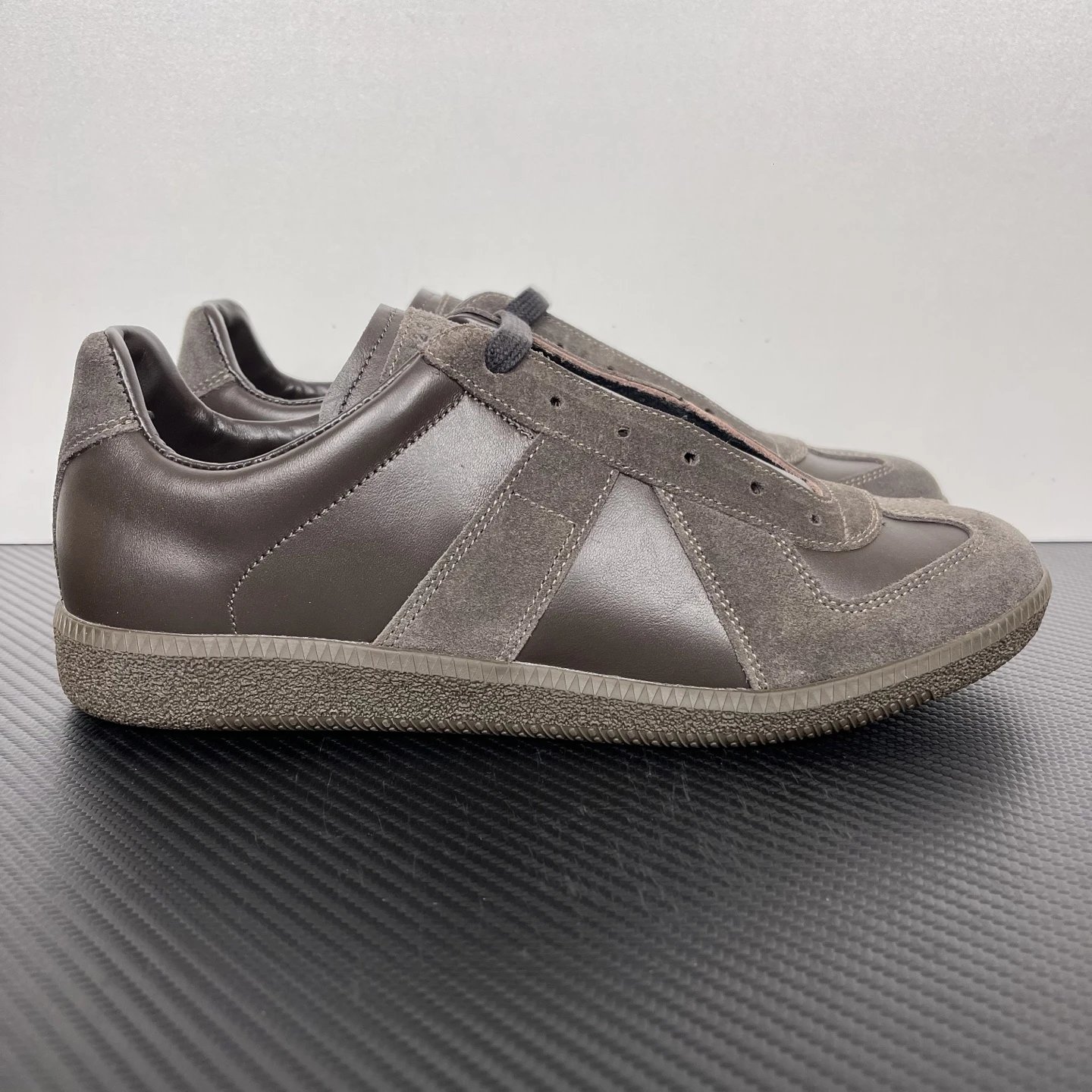 Maison Margiela Replica Low Dark Brown S57WS0236 P1895 T2153