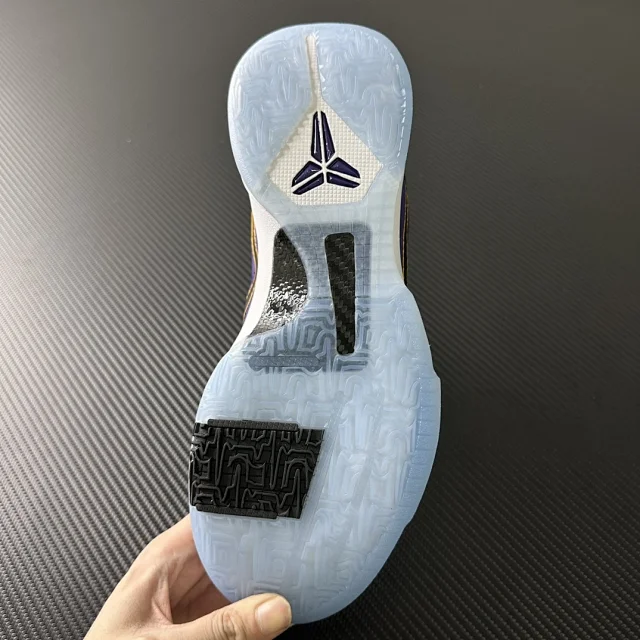 Nike Kobe basketball sneakers product detail image 97