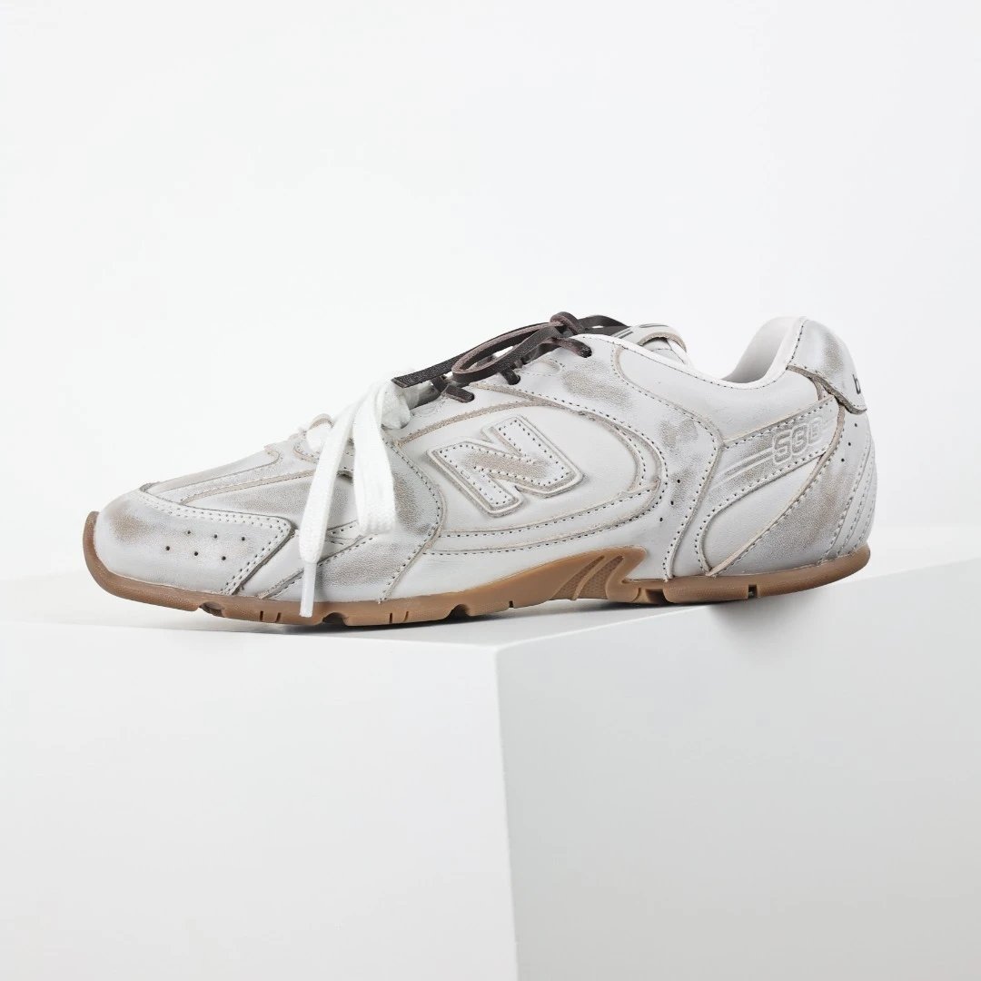 Miu Sneakers 530 Low-Top — Miu Miu 530 series do old