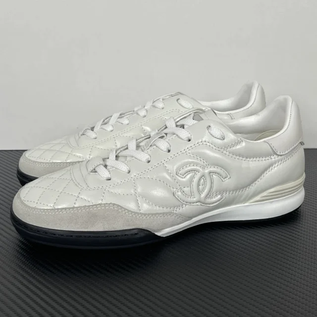 Chanel Sneakers Quilted CC Low-Top product detail image 16