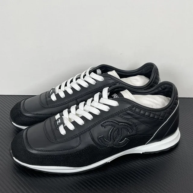 Chanel Sneakers Quilted CC Low-Top product detail image 25