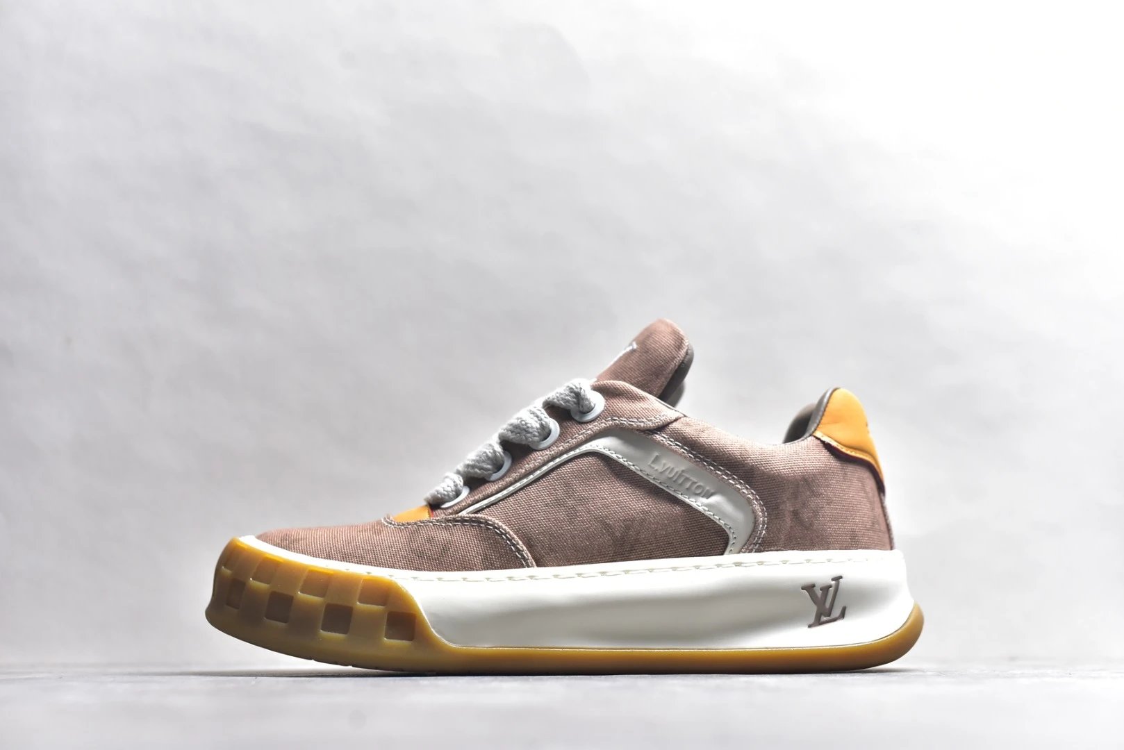 Louis Vuitton Sneakers LV Skate Sneaker — Beige Biscuit Shoes BYUO4WDN31N
